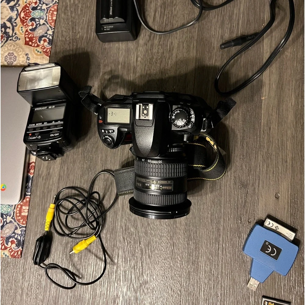 NIKON D100 Digital Camera (willing to negotiate)
